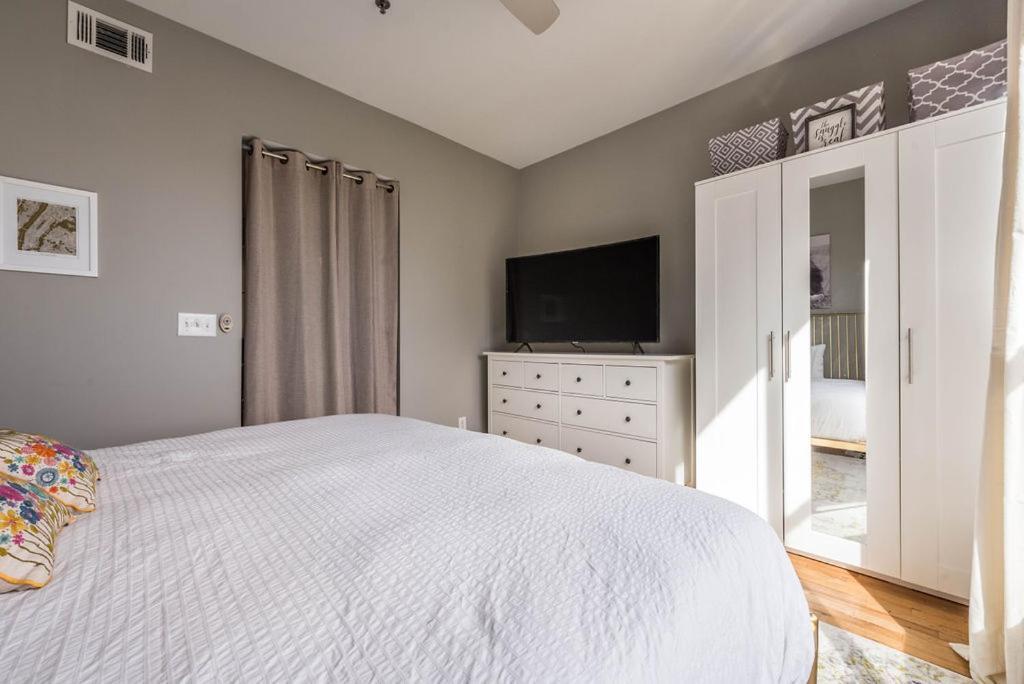 Trendy Castleberry Hill Condo- Walk To Mercedes Benz/ All Downtown Attractions Atlanta Exteriör bild